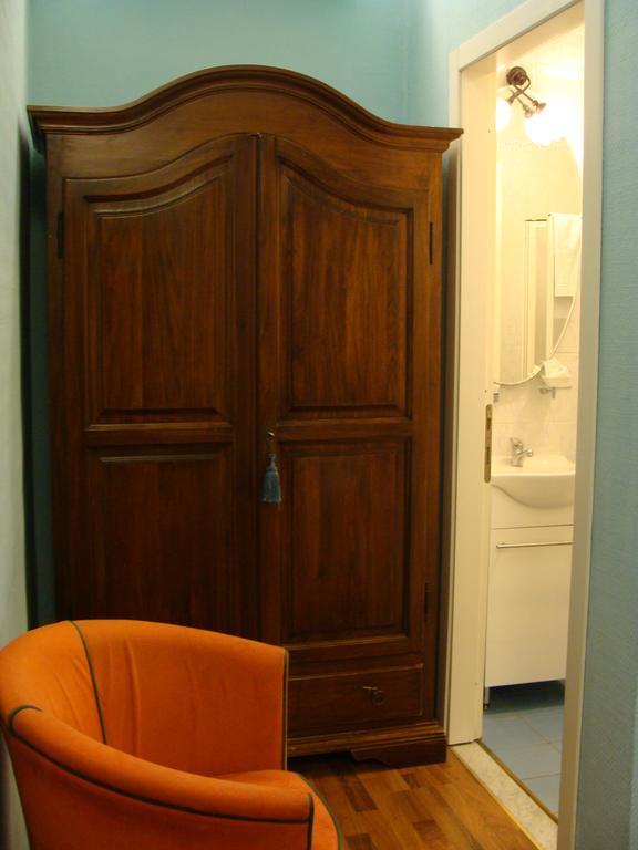 Couette-café Michelangelo 3*